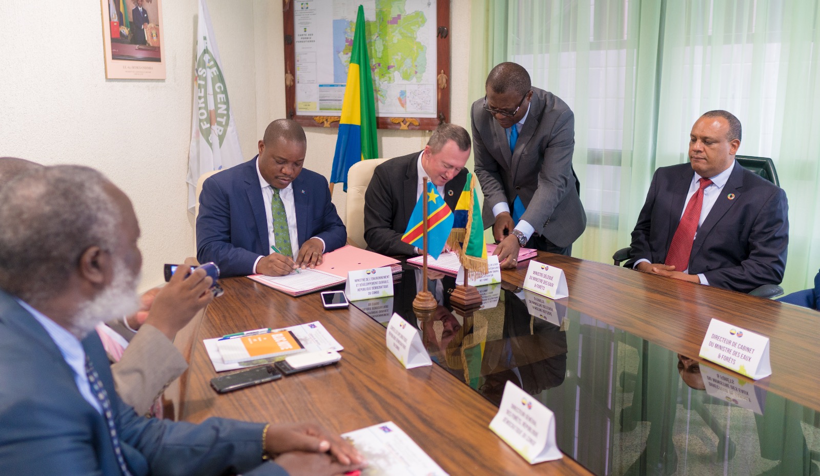 Signature-memorandum-entente-Gabon-RDC
